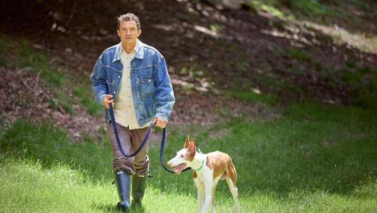 Orlando Bloom: “Il mio cane Sidi salvato in Marocco e compagno di vita per 12 anni”