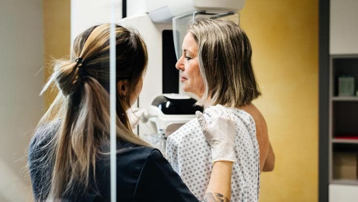 Tumore al seno, così la terapia diventa su misura