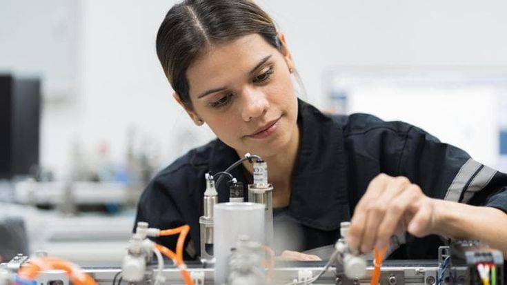 L’IA parla anche italiano: quali sono i modelli nostrani e quanto sono potenti