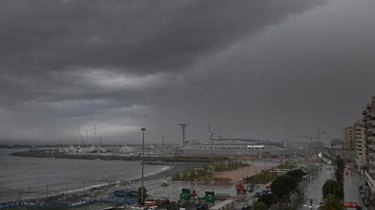 Crisi climatica, con il mare che si riscalda piogge più intense. “Rischio medicane più forti”