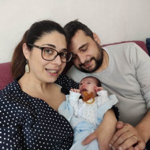 La storia di Simona e del suo bimbo operato subito al cuore, nato un'altra volta