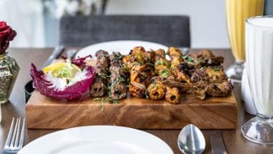 Il profumo delle spezie invade Manchester: nel “Curry Mile” il trionfo della cucina indiana