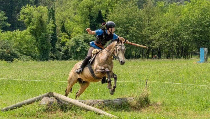 Tiro con l’arco a cavallo, l’Italia promossa nella serie A dopo una stagione perfetta