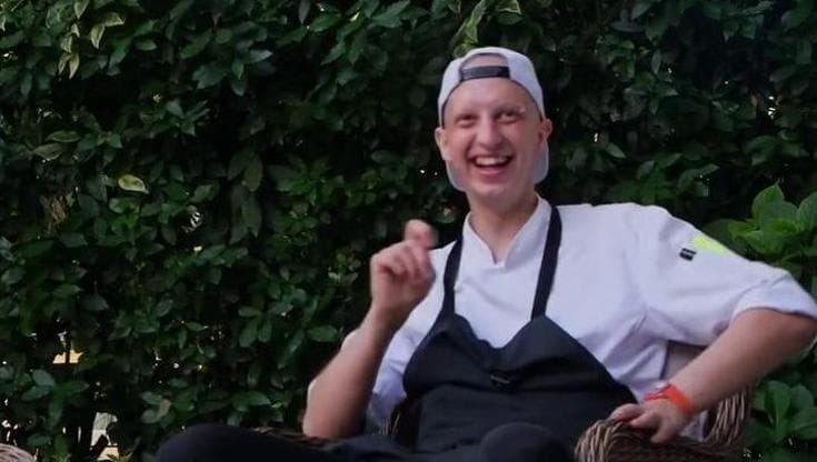 Addio al giovane chef Michele Cambianica, l'ultimo video con il suo mentore Philippe Léveillé
