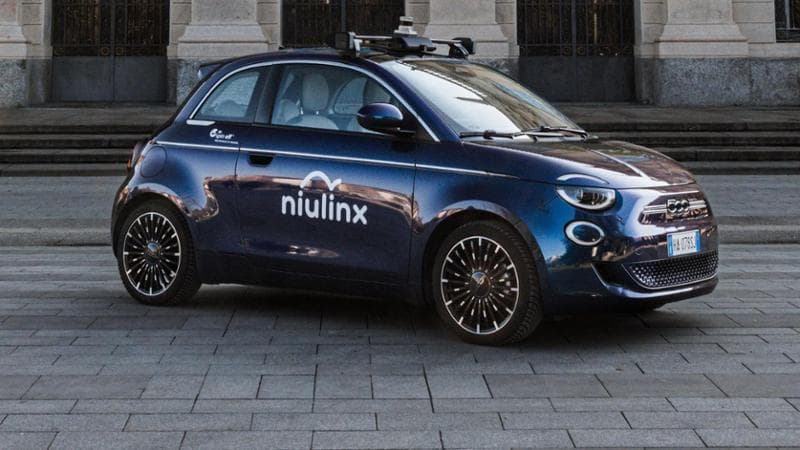 La guida autonoma in Europa è più vicina: via all’accordo tra 18 Paesi Ue per test e regole comuni
