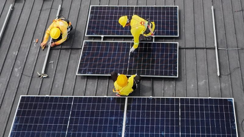 Incentivi per le case green: il governo prepara il piano sull’energia. La spinta sul nucleare