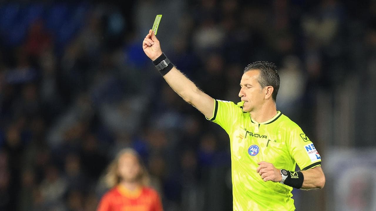 Dal Var sul secondo giallo ai giocatori che parlano coprendosi la bocca: ecco cosa cambia in Serie A