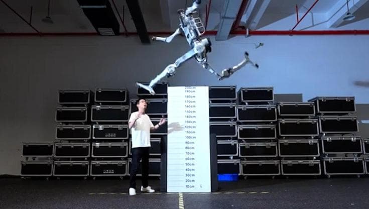 Superman, il robot di Unitree che dice di correre più di Bolt fa boom al debutto in Borsa