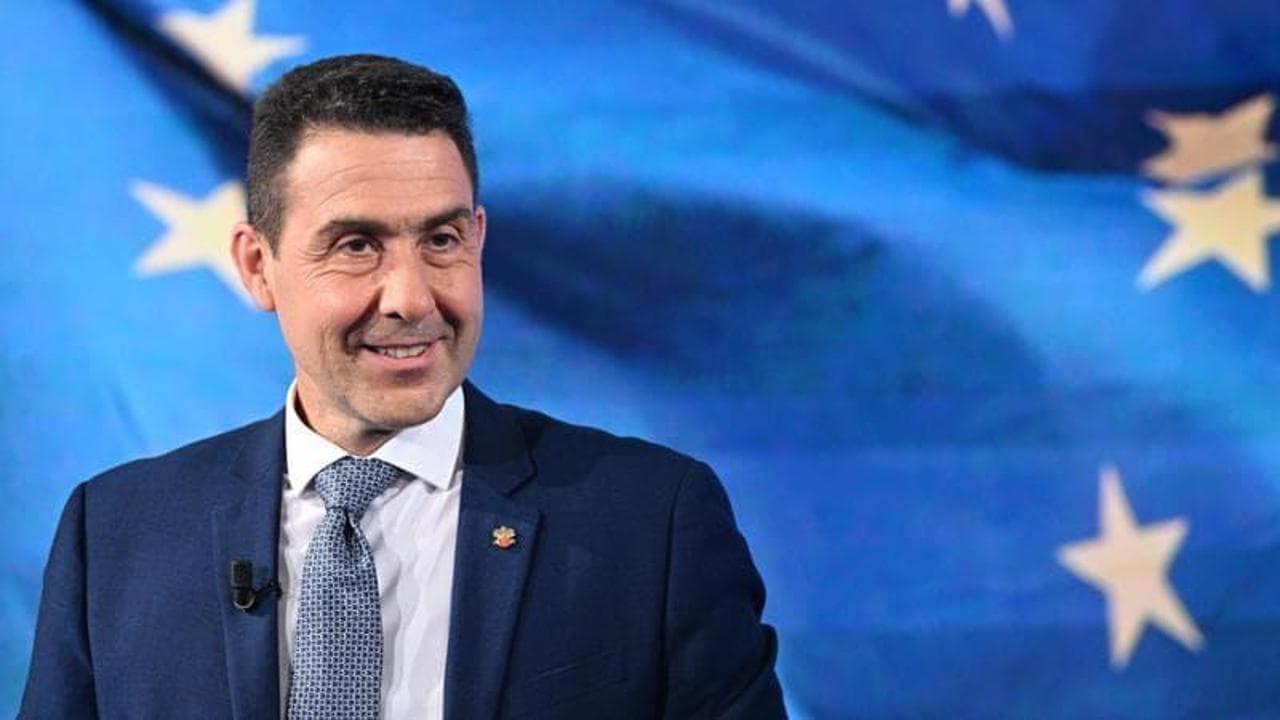 Sacerdoti contro Vannacci: “Non può definire San Paolo camerata. Rispetti le Sacre scritture”